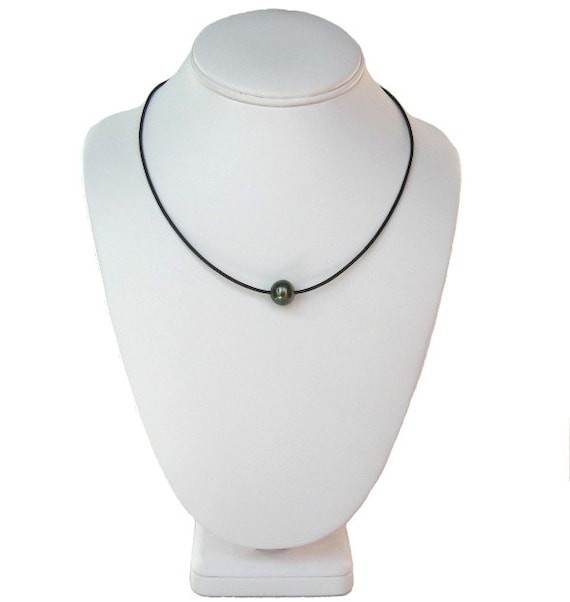 Collana di corda in pelle intrecciata multicolore di perle di Tahiti da 11-12 mm - Italia