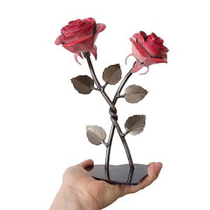 Rosas de metal rojas personalizadas - Regalo para el sexto o undécimo aniversario - Regalo de San Valentín para ella