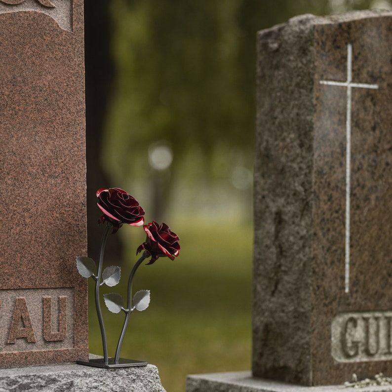 Memorial Steel Roses - Durable Cemetery Flowers to Honor Your Loved One ...