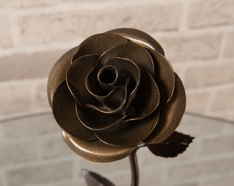 Regalo personalizado Rosa de metal de bronce forjada a mano 8º aniversario de bodas