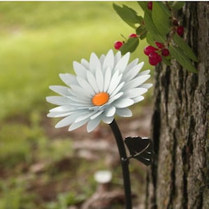 Metal Daisy • Iron Anniversary • 6th Anniversary • Hand Forged • Wrought Iron • Blacksmith • Personalized Gift • Valentines Day