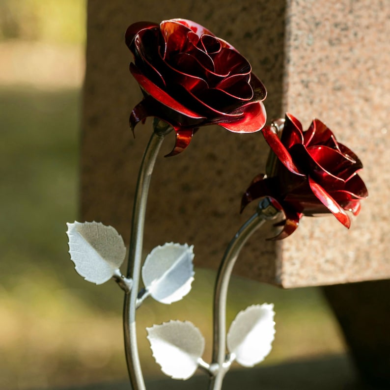 Memorial Steel Roses - Durable Cemetery Flowers to Honor Your Loved One ...