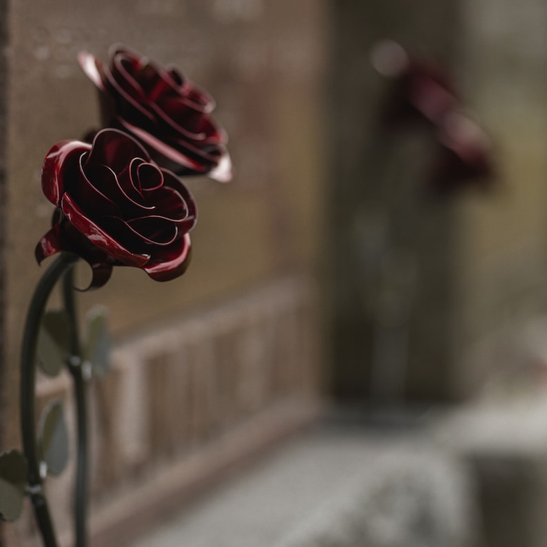 Memorial Steel Roses - Durable Cemetery Flowers to Honor Your Loved One ...