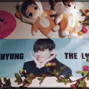 Slogan  - BTS Taehyung V Fan Slogan Bangtan Tae Hyung Kpop Towel Korean Army Poster