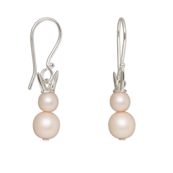 Pearl Bunny Earrings