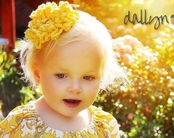 Yellow Flower Bow, Child's Hair Clip, Chrysanthemum, Girl's Hair Accessory, Photo prop