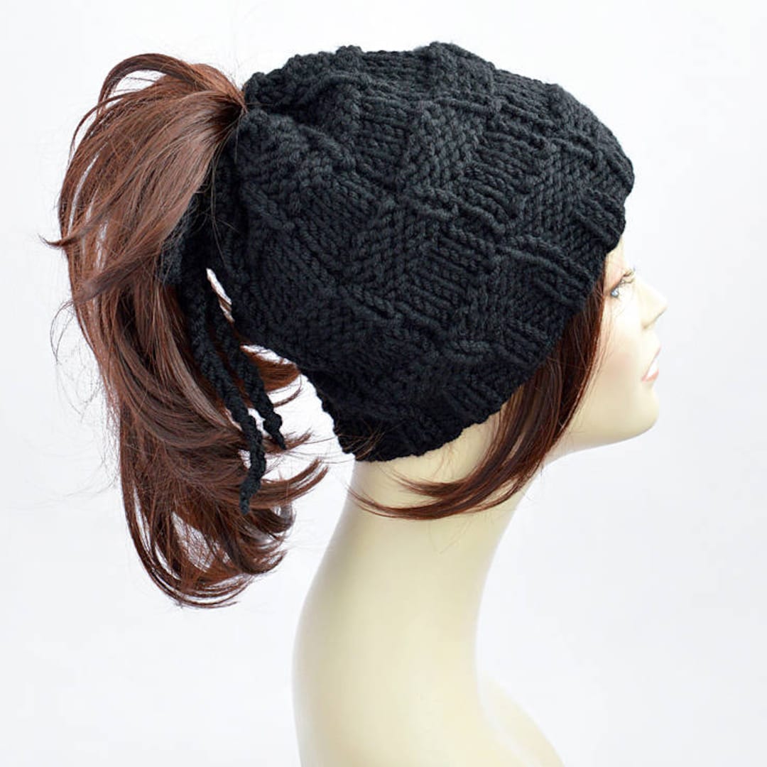 Ponytail Hat Pattern // Easy Knitting Pattern Hat Pattern Ponytail