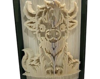 Patrón para doblar libros con diseño de vaca de las Tierras Altas - Corta y dobla