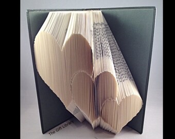 3 descending hearts  Book folding PATTERN