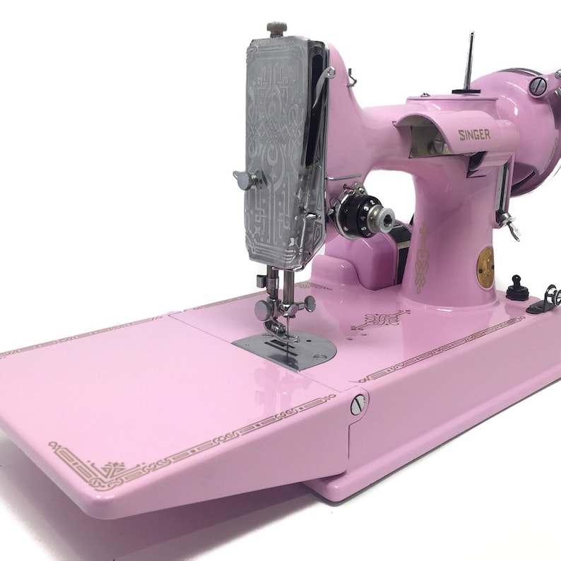 Singer Featherweight 221 Sewing Machine Custom Painted Color of Choice image 4