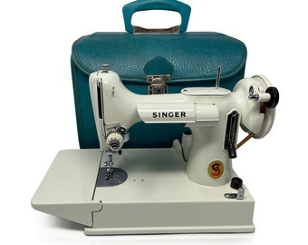 P60402 for Singer Models: 221 Featherweight 99 etc Darning Plate 301,401,15 66