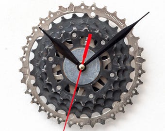 Personalized Recycled Bicycle Clock with Silent Mechanism