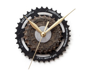 Steampunk Wall Clock made out of Recycled Bicycle Sprockets - Gift for Bicycle Lover