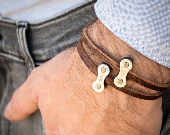 Set of Two Bicycle Chain Bracelets, MTB Chain Bracelet Gift, Leather Cyclist Jewelry, Christmas Gift under 30 for Cyclist Boyfriend