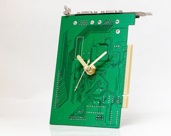 Green Circuit Board Clock, Small Desk Clock, Recycled Computer Clock, Unique gift, Boyfriend Gift, Husband Gift, Computer Geek Gift