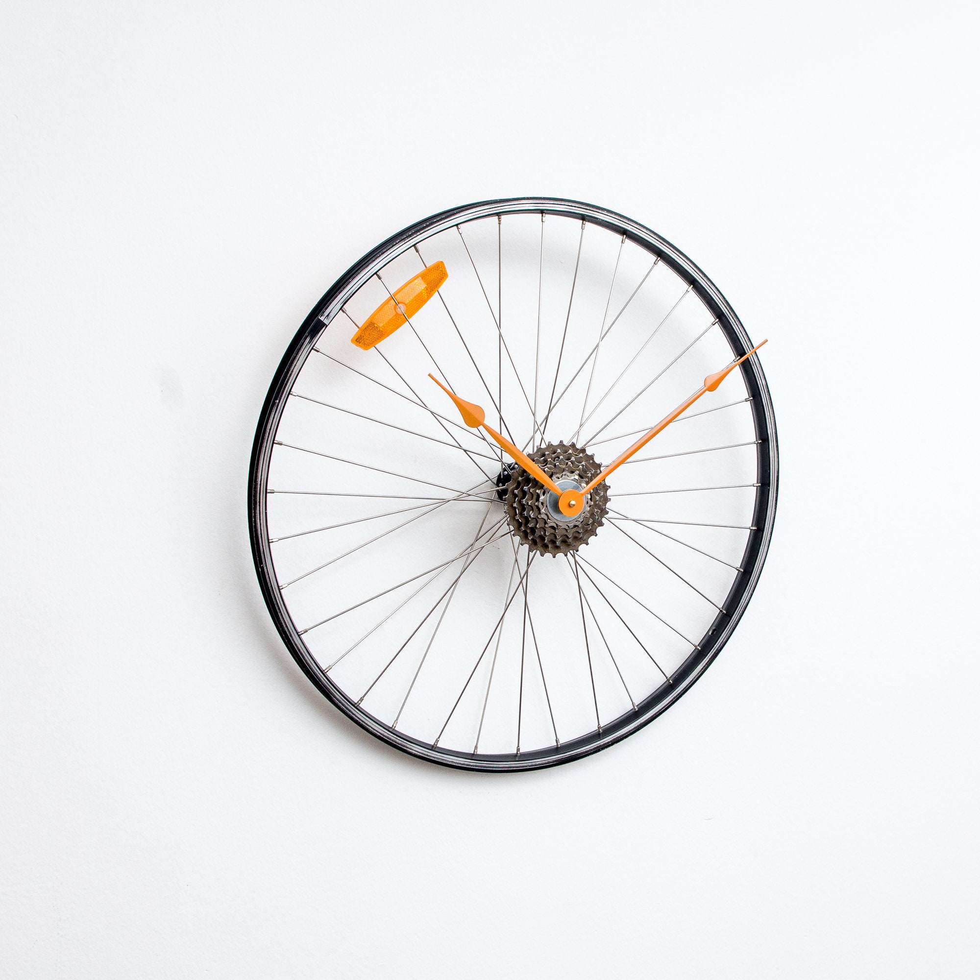 bike wheel clock
