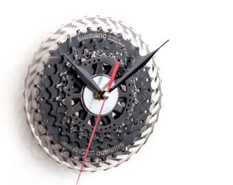Recycled Bike Sprocket Wall Clock: Industrial Bicycle Art