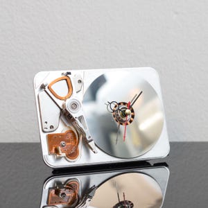 Computer Engineer Clock, Gamer Christmas Gift, Unique Office or Game Room Decor, Hard Drive Clock, Programmer Gift for Him, PC Gaming