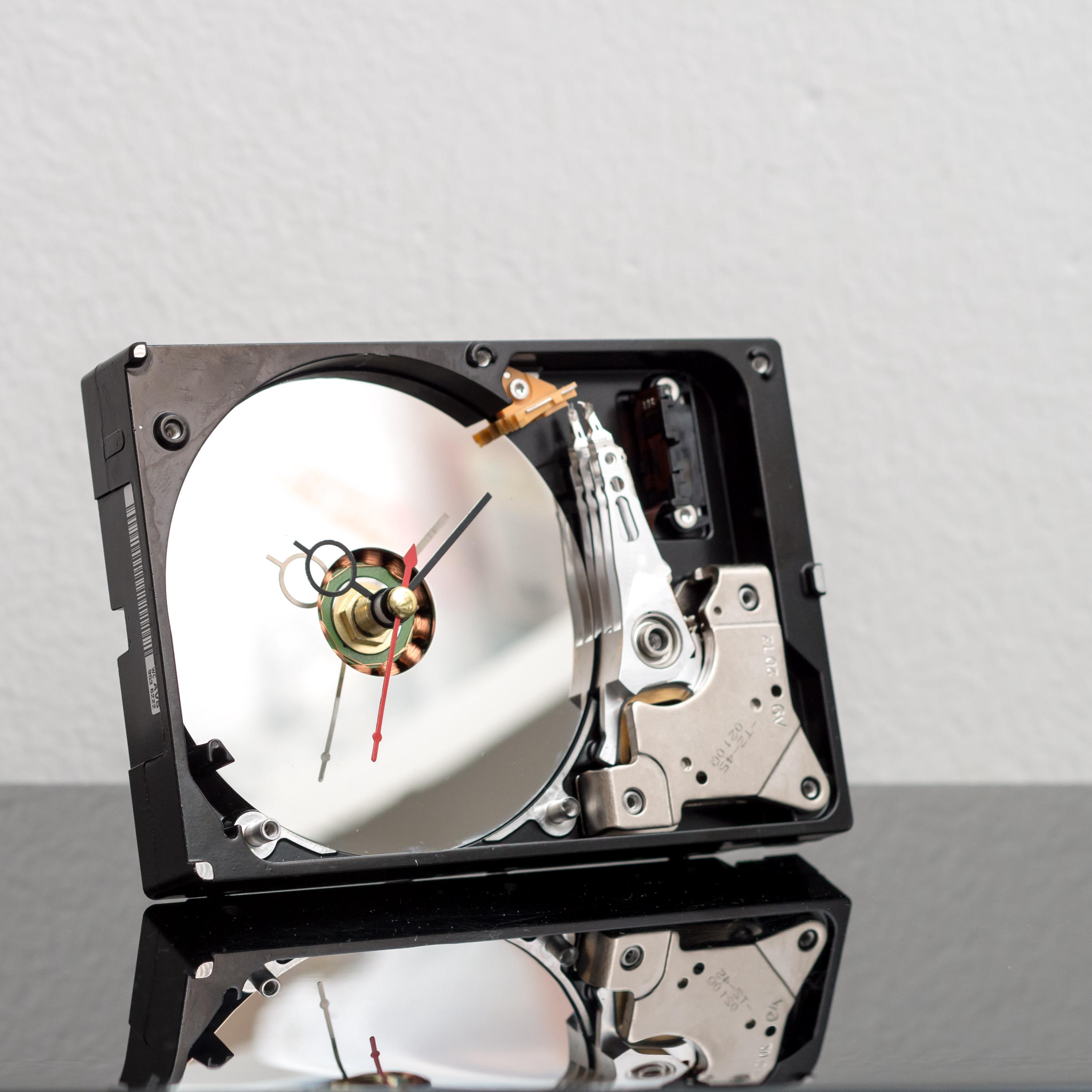 Computer Engineer Clock, Gamer Christmas Gift, Unique Office or Game Room Decor, Hard Drive Clock, Programmer Gift for Him, PC Gaming