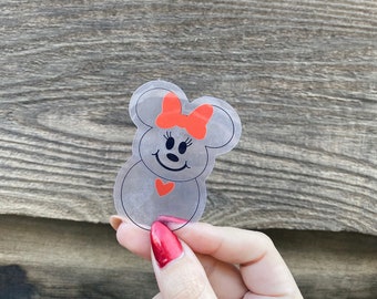 Snögubbe Mimmi genomskinlig vinylklistermärke - Disney julklistermärke - Klistermärken för Hydroflask, bärbara datorer, planerare och mer!