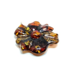 Silver pendant with amber / Flower