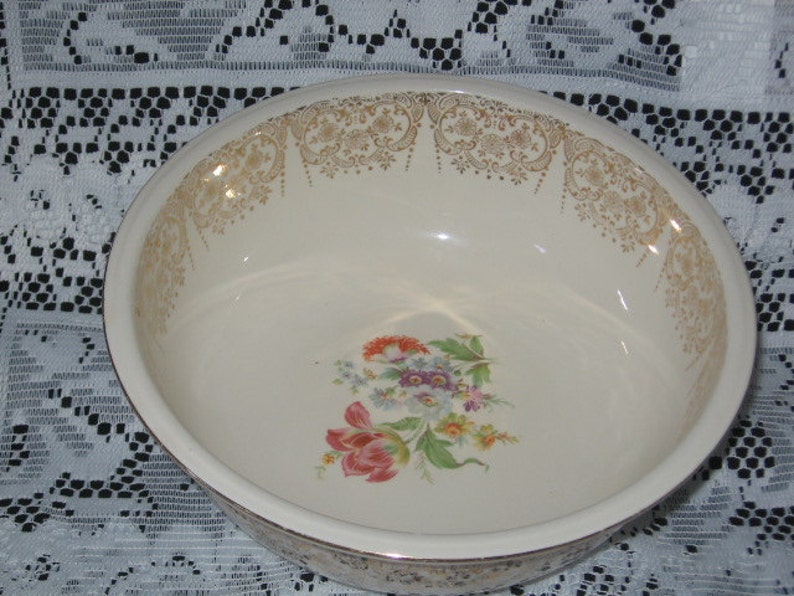 Vintage Homer Laughlin Eggshell Nautilus Large Serving Bowl/Homer Laughlin Dinnerware image 2