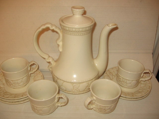 Vintage Metlox Vernon Ware Antiqua Coffee Set: Embossed California