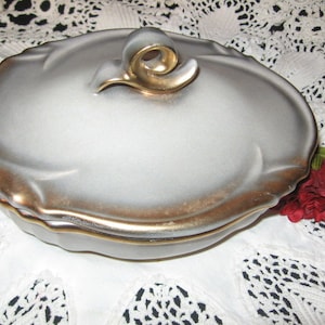 Hergestellt in Österreich Keramik Silber Ton Und Gold Zierleisten bedeckt Dish/Vanity Zubehör