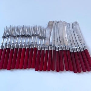 Art Deco Cherry Bakelite and Silver Plate Tea Cutlery Set by William Hutton & Sons Ltd, London