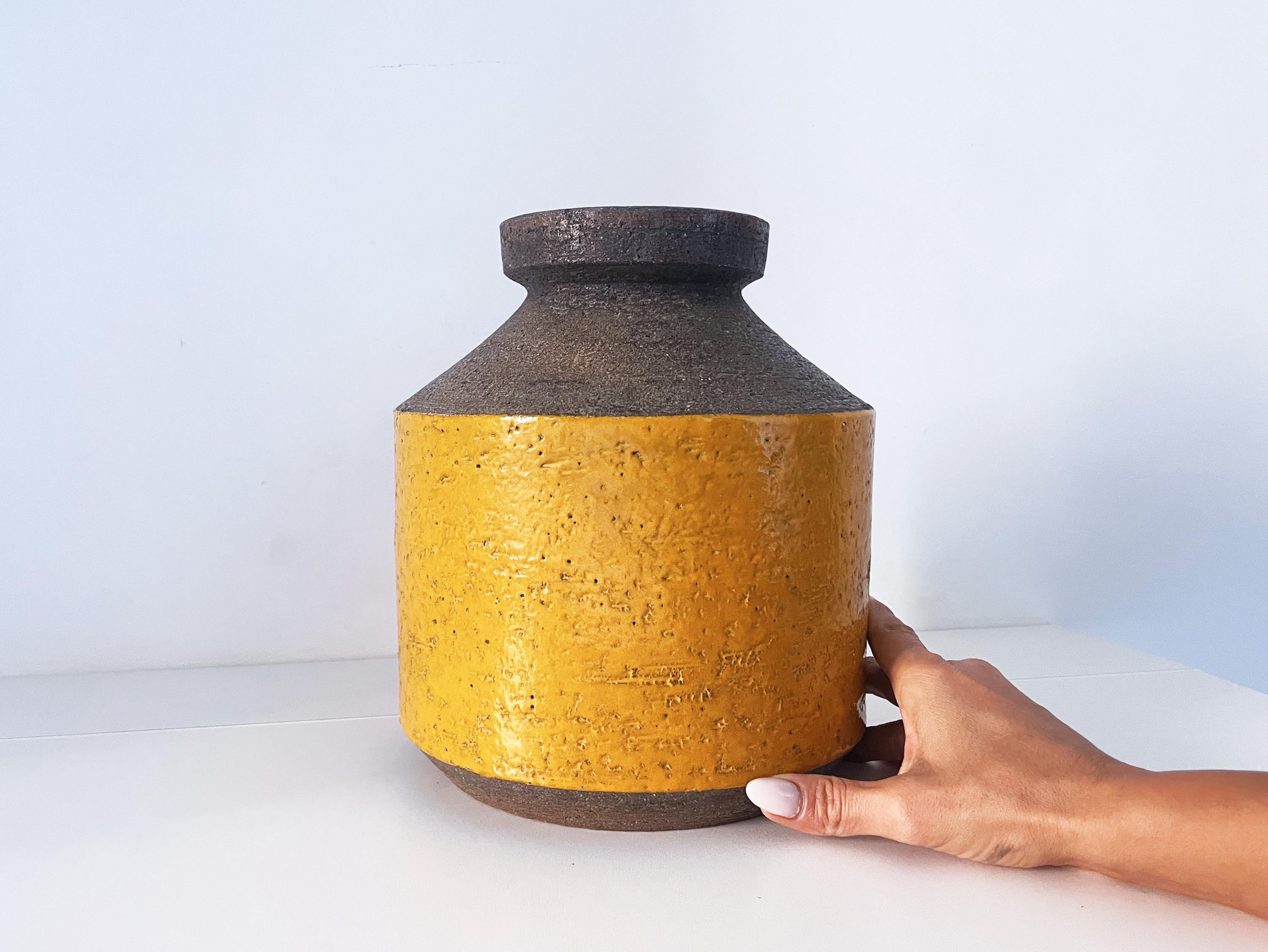 1950's Large Cylindrical Ceramic Vase Designed by Aldo Londi for