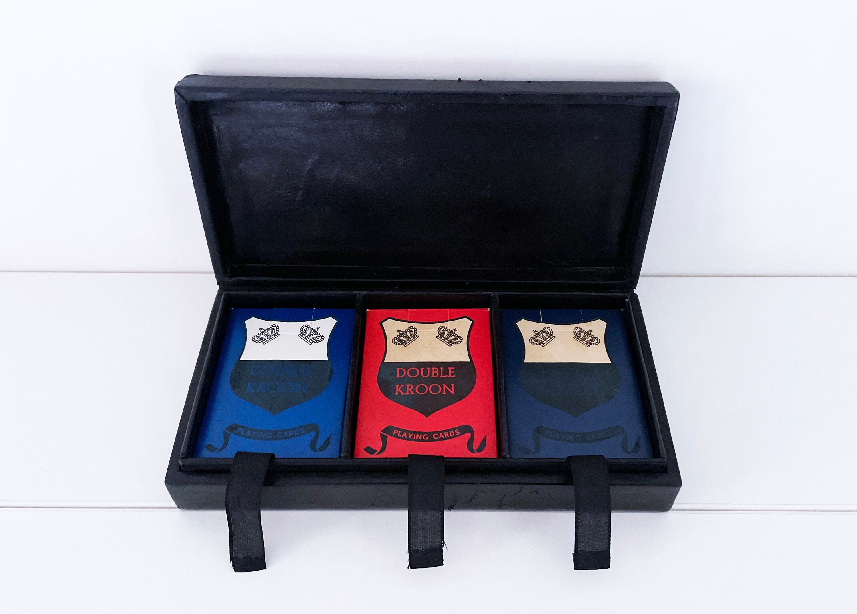 ANCIEN JEU DE 52 CARTES COMPLET CACHET 1890 FILIGRANE DOS MOTIF BLEU