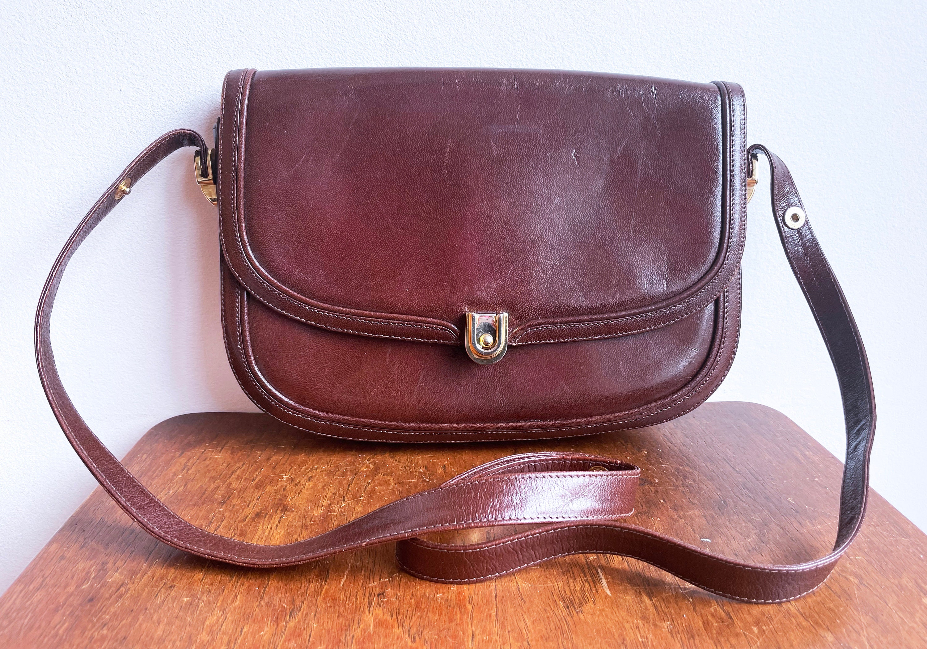 1960's Gavett Genuine Leather Shoulder Handbag - Made in Italy - Etsy