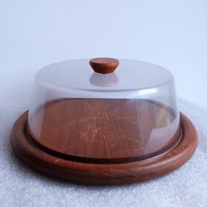 Vintage Teak Wood Cheese Platter / Cutting Board