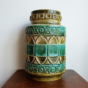 Large 1960&#39;s West Germany Bay Keramik floor vase - model 92 35