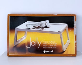 Włoska wielofunkcyjna taca „Jolly” z lat 70. zaprojektowana przez Luigiego Massoniego dla firmy Guzzini
