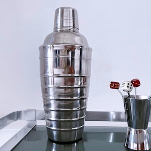 1960&#39;s Mid Century WMF Ribbed Cocktail Shaker