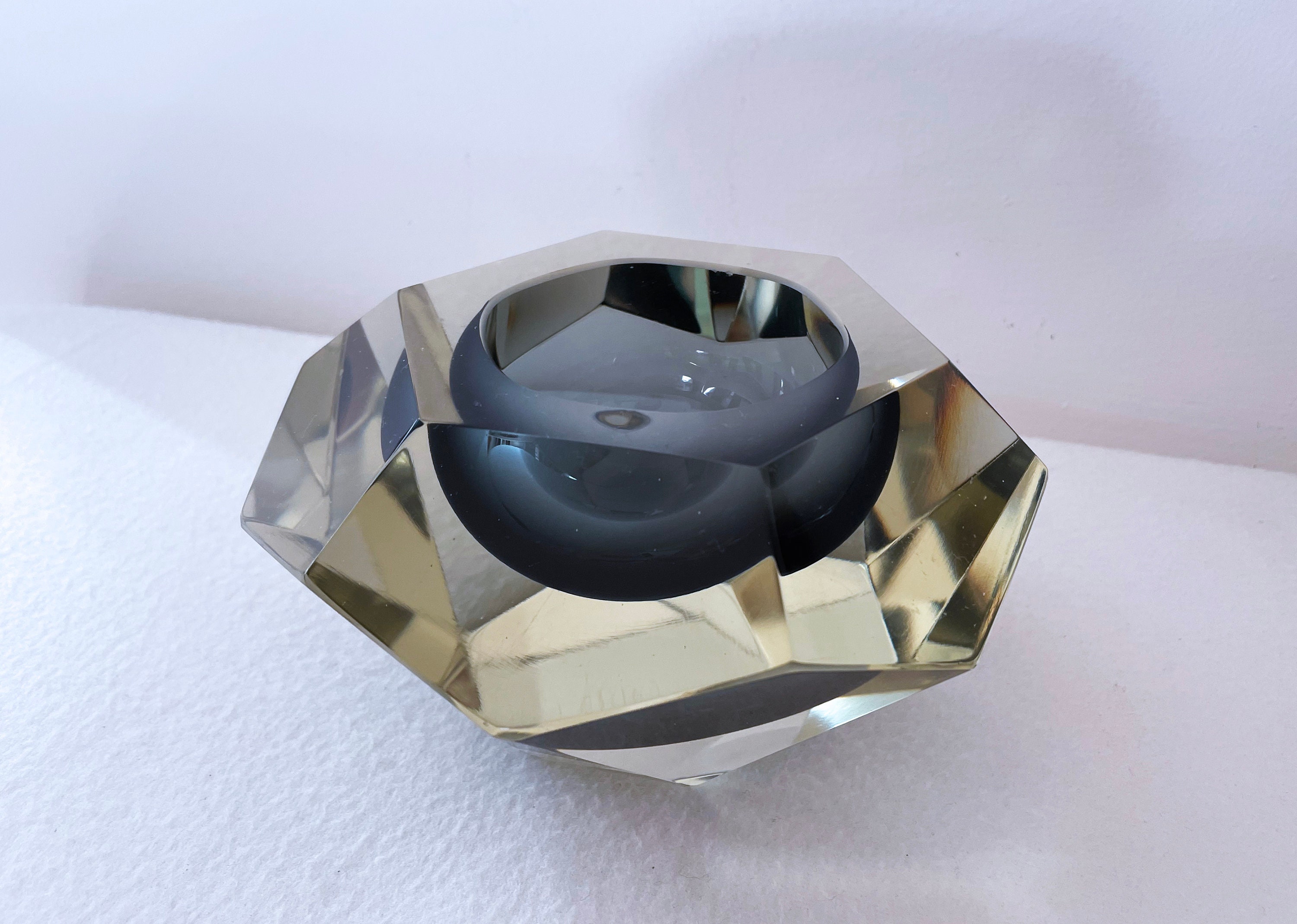 1960's Murano Faceted Sommerso Ashtray by Flavio Poli for Seguso