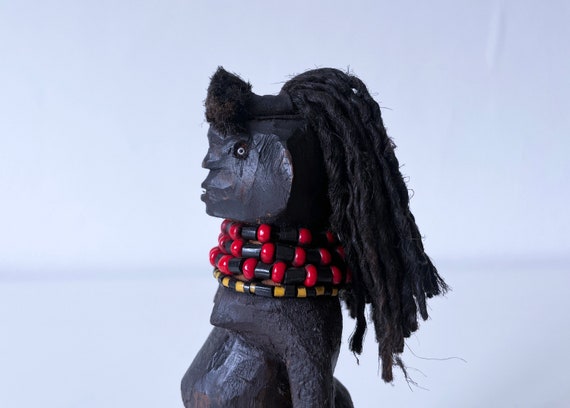 1970 年代、ケニア北西部のトゥルカナ族が作ったイコク豊穣人形