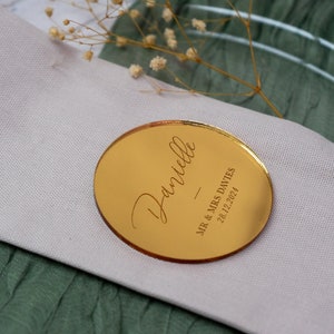 Mirror Acrylic Guest Names, Personalised Wedding Guest Place Names Gold, Silver, Rose Gold Luxury Engraved Names Arch, Round, Heart image 2