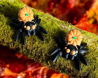 Pumpkin Spider 3D Printed Figurine Halloween Jack-o'-Lantern Spider Cute Fidget Accessory Articulated Figurine