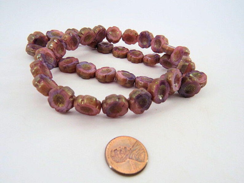 Czech Pink and Purple Mix Beads 14MM Hawaii Flowers with Sheen Picasso Glaze Streaked Opaque Table Cut Glass 6 Beads PTCHA071