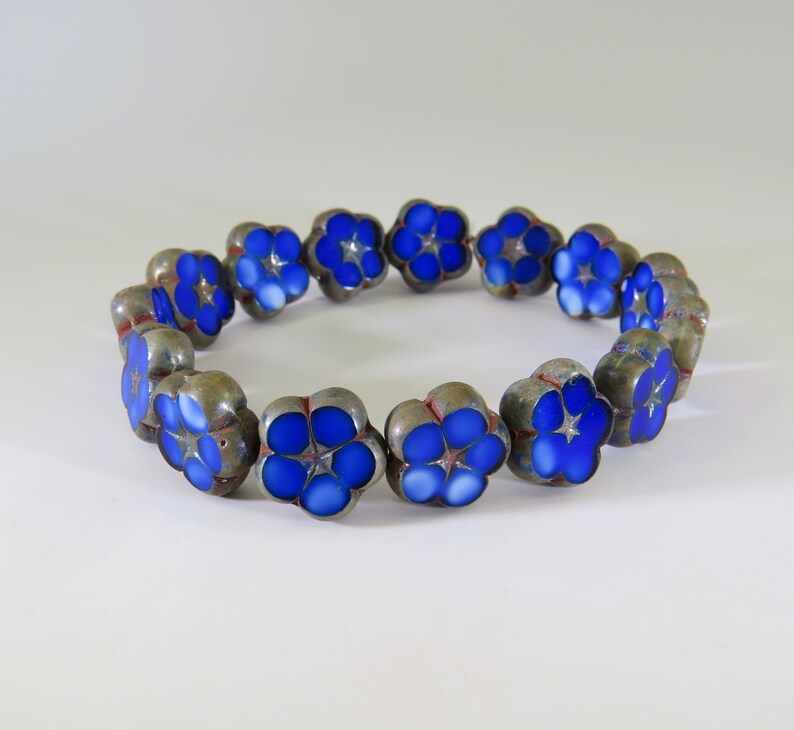 Czech Dark Blue and White 16MM Posey Flower Glass Beads Light Picasso Glaze Opaque 5 Petal Table Cut 4 Beads PTC16PO003