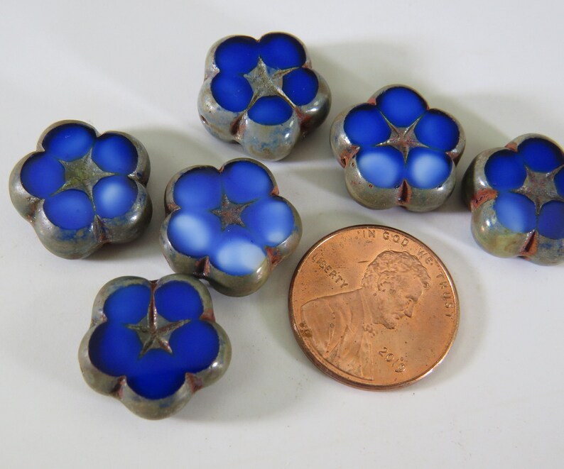 Czech Dark Blue and White 16MM Posey Flower Glass Beads Light Picasso Glaze Opaque 5 Petal Table Cut 4 Beads PTC16PO003