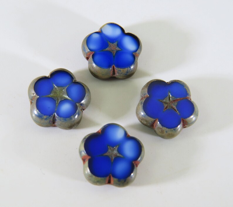 Czech Dark Blue and White 16MM Posey Flower Glass Beads Light Picasso Glaze Opaque 5 Petal Table Cut 4 Beads PTC16PO003