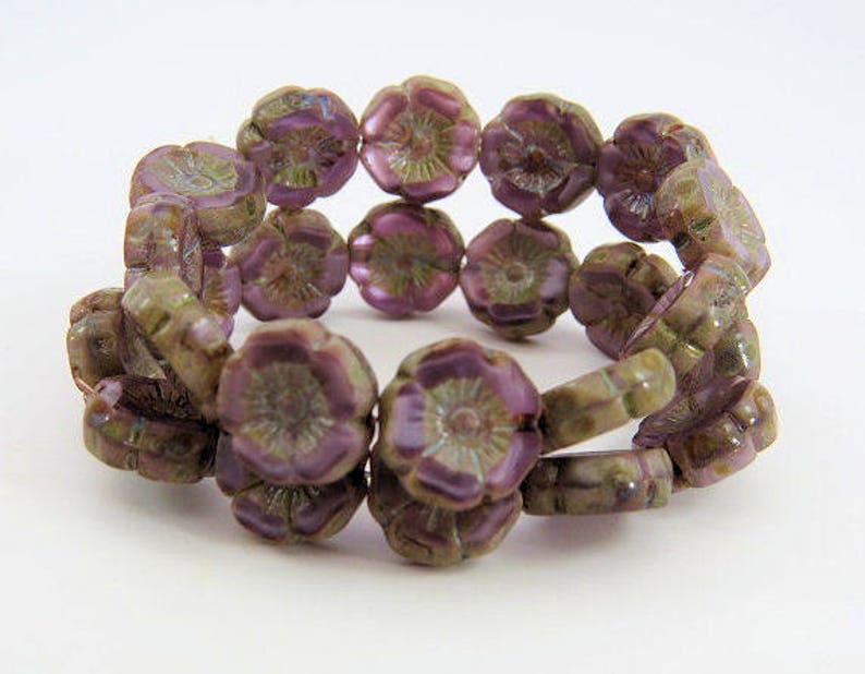 12 Satin Lavender Three Petal Glass Flower Beads 12MM