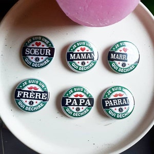Badge/Magnet/Pocket Mirror or Uncapsule: I tear (several models to choose from)