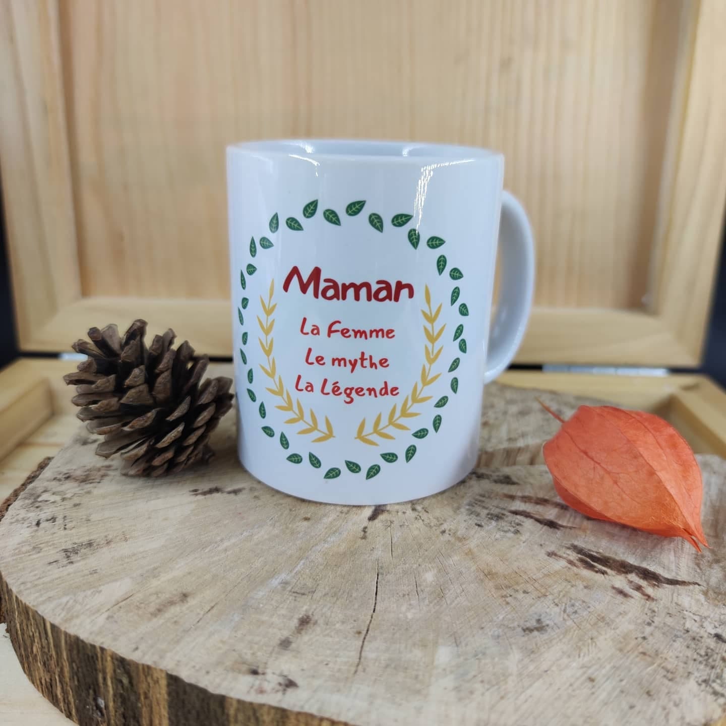 Mug Maman; La Femme, Le Mythe, La Légende