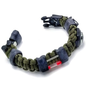 The Escape Evade Pathfinder: Military & Tactical Strap w/ SERE kit, Compass, Kevlar Saw, Cuff Key. image 1