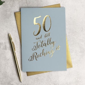 50 en nog steeds volledig schommelen het verjaardag kaart