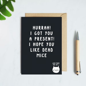 Tarjeta de cumpleaños de ratones muertos del gato